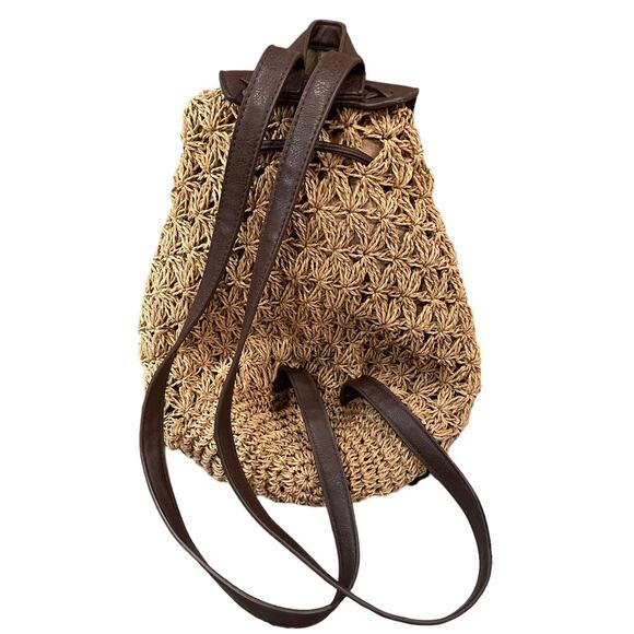 Cappelli Straw Crochet Back Pack Bag/Purse Straw w/Brown faux Leather 10"x9"x6" - Picture 2 of 10